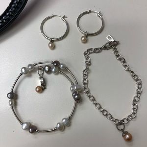 Pearl Jewelry by Vantel Pearls.